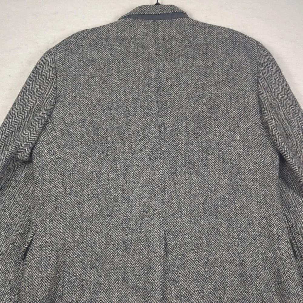 VTG Jos A Bank Harris Tweed Scottish Wool Gray Herringbone Mens Blazer Size 42S‎